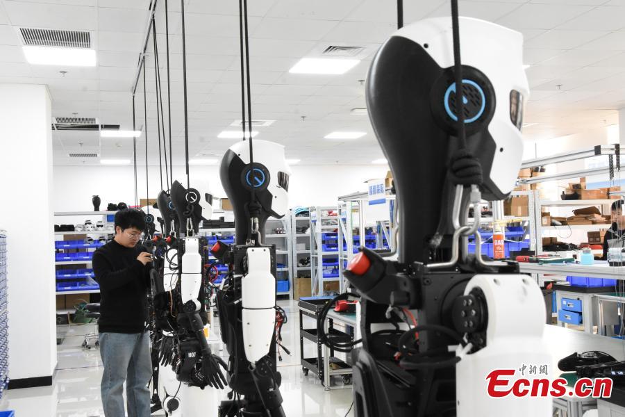 Robôs inteligentes treinados em cenários multimodais