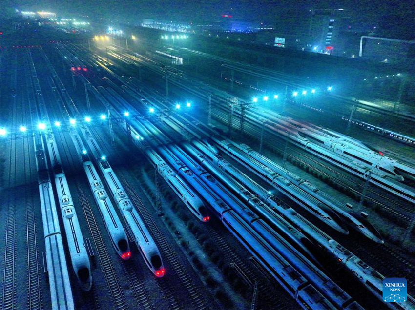 China: trens de alta velocidade a postos para o pico de viagens do Festival da Primavera