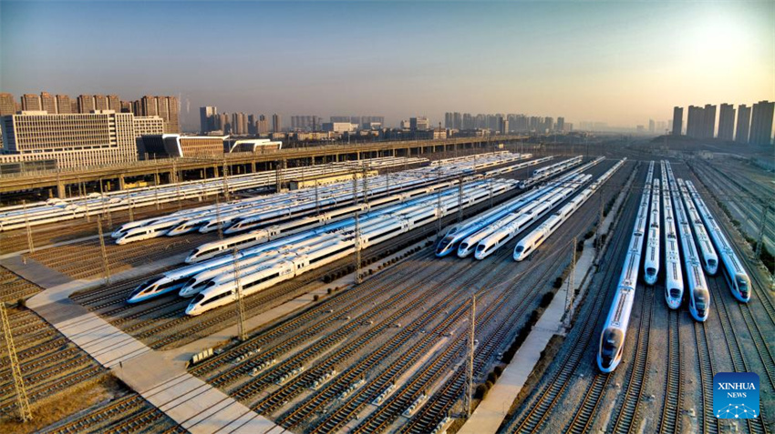 China: trens de alta velocidade a postos para o pico de viagens do Festival da Primavera