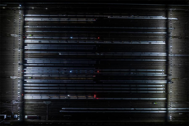 Temporada de viagens do Festival da Primavera na China começa com mais veículos de nova energia e turistas