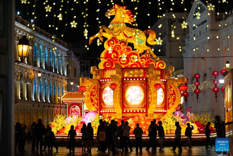 Macau: decoração festiva instalada para celebrar o próximo Ano Novo Chinês