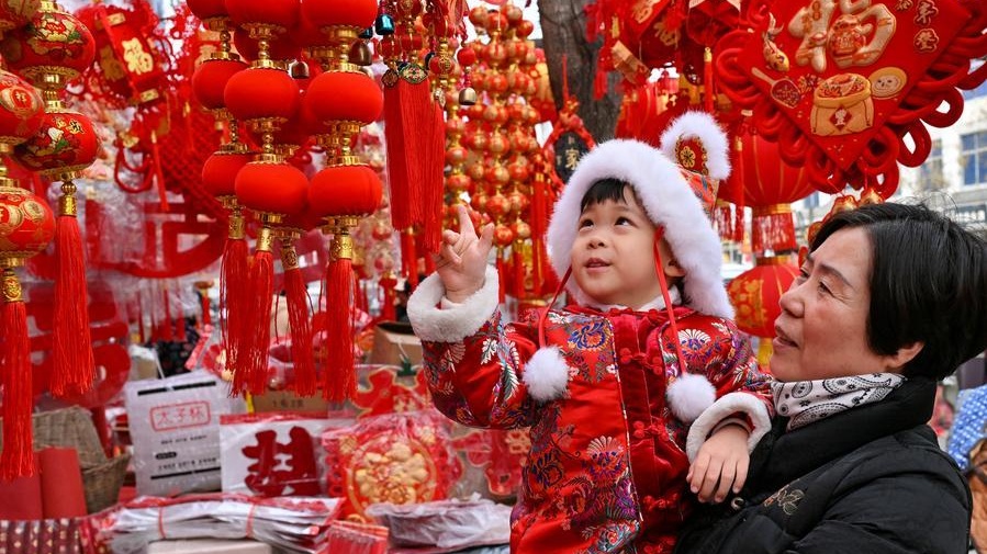 Consumo na Festa da Primavera revela novo impulso econômico da ChinaA temporada de compras em torno da Festa da Primavera, também conhecida como Ano Novo Chinês, por muito tempo girou em torno de itens tradicionais como nozes, doces e bebidas alcoólicas.
