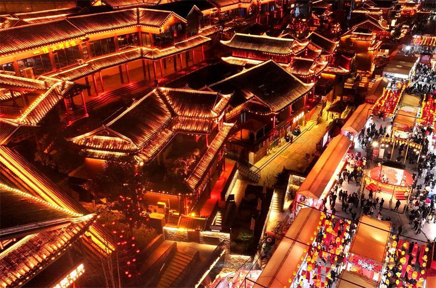 Taxa de consumo na China registra início promissor no Ano do Cavalo