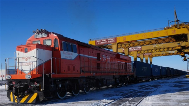 Corredor oriental do trem de carga China–Europa supera 1.000 viagens em 2026