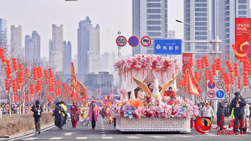 Gala Shehuo realizada em Xinjiang