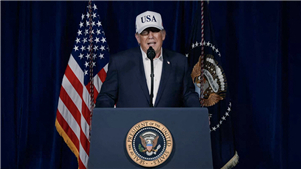 Trump afirma ter afundado 9 navios iranianos; militares dos EUA dizem ter destruído sede da Guarda Revolucionária IslâmicaDonald Trump publicou em suas redes sociais no dia 1º de março que as forças armadas dos EUA destruíram e afundaram 9 navios da marinha iraniana. 