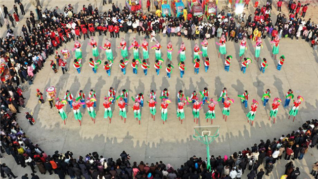 China realiza atividades para celebrar o Festival das Lanternas