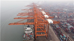 China aumentará importações para promover comércio equilibradoA China aumentará as importações para promover um comércio equilibrado em 2026, segundo um relatório de trabalho do governo submetido na quinta-feira à principal legislatura do país para deliberação.