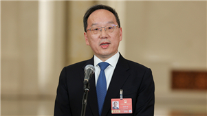 Escala dos setores centrais de IA da China ultrapassa US$ 173 bilhões em 2025, diz autoridadeOs setores centrais de inteligência artificial da China foram avaliados em mais de 1,2 trilhão de yuans em 2025, à medida que a tecnologia surge como um poderoso impulsionador do desenvolvimento econômico de alta qualidade.