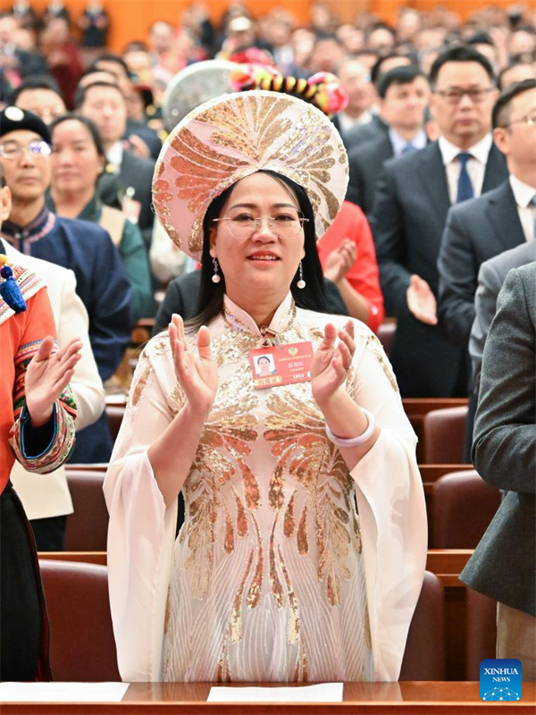 Parlamentares e assessoras políticas nas 