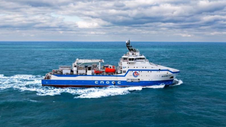 China comissiona primeiro navio de fraturamento hidráulico de grande porte para exploração marítima de petróleo e gás