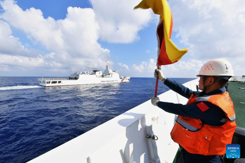 Navio Sandu da Guarda Costeira da China realiza patrulhas no Mar do Sul da China