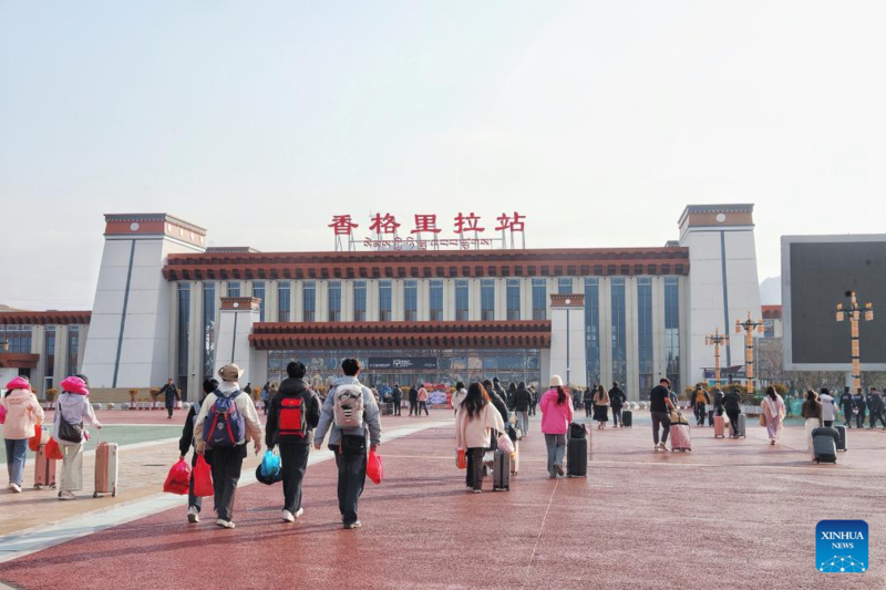 Estimativa de viagens da Festa da Primavera na China é de recorde de 9,4 bilhões