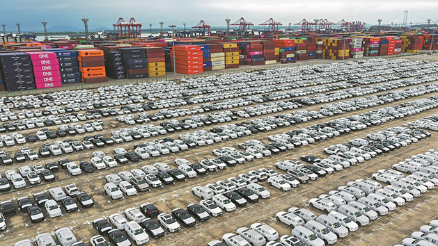 Montadoras chinesas priorizam mercado local para crescer globalmente As montadoras chinesas estão expandindo sua atuação no exterior como nunca antes — e, cada vez mais, não estão apenas exportando veículos.