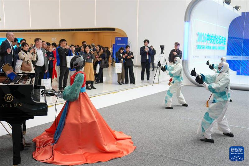 Fórum Zhongguancun 2026 tem início em Beijing
