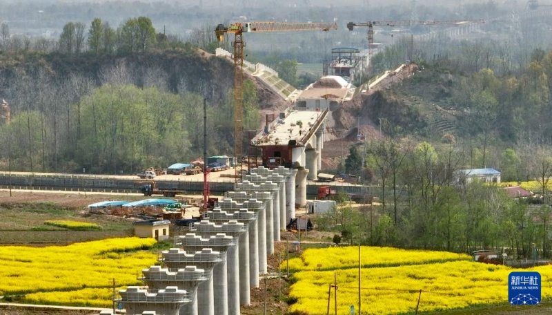 Galeria: construção intensa na ferrovia de alta velocidade Hefei-Wuhan