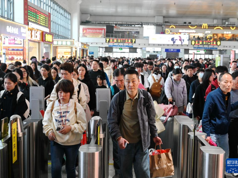Feriado Qingming com cerca de 840 milhões de deslocamentos inter-regionais na China