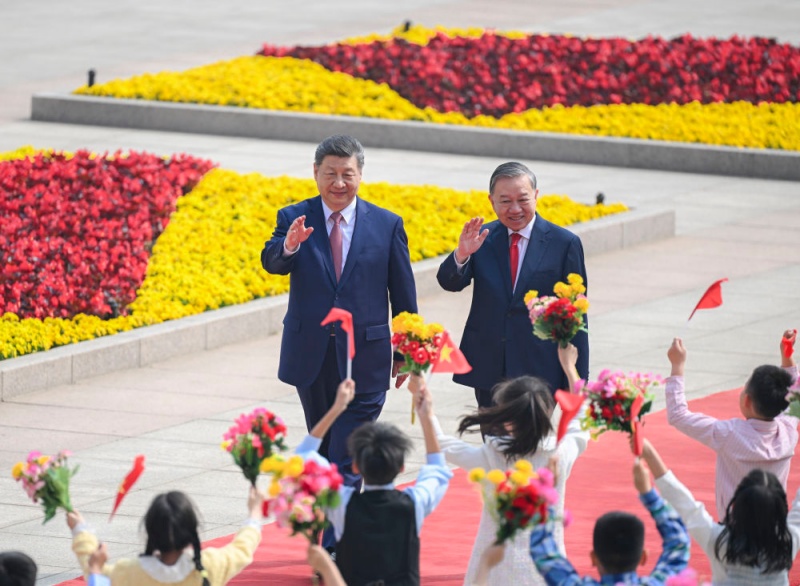 Mais altos líderes da China e do Vietnã mantêm conversações em Beijing