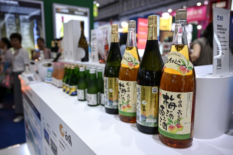 Porto de Livre Comércio de Hainan exibe 