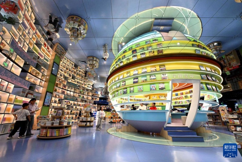 China realiza primeira Semana Nacional da Leitura