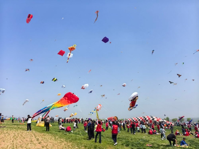Festival Internacional de Pipas de Weifang inaugurado com grande cerimônia