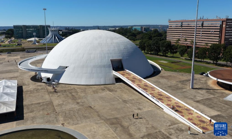 Brasília celebra 66º aniversário da transferência da capital