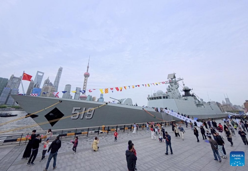 Marinha do Exército de Libertação Popular da China abre quartéis ao público para comemorar 77º aniversário