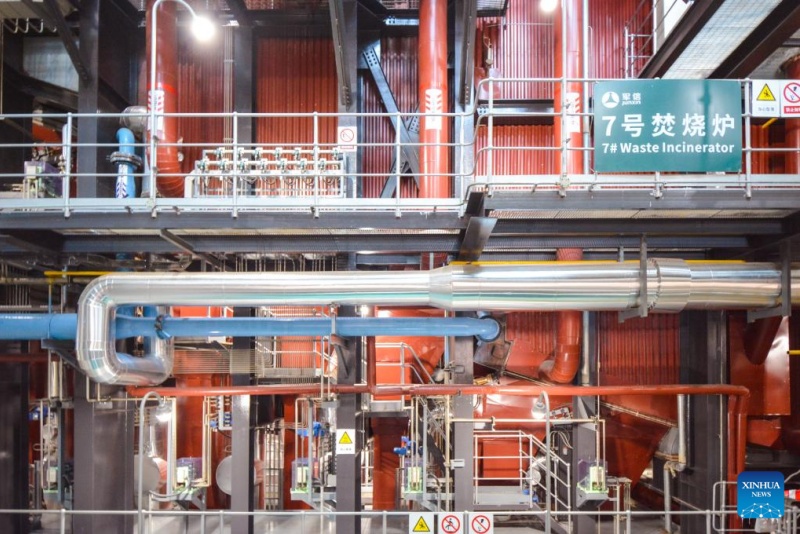 Resíduos domésticos transformam-se em eletricidade verde em Hunan, na China