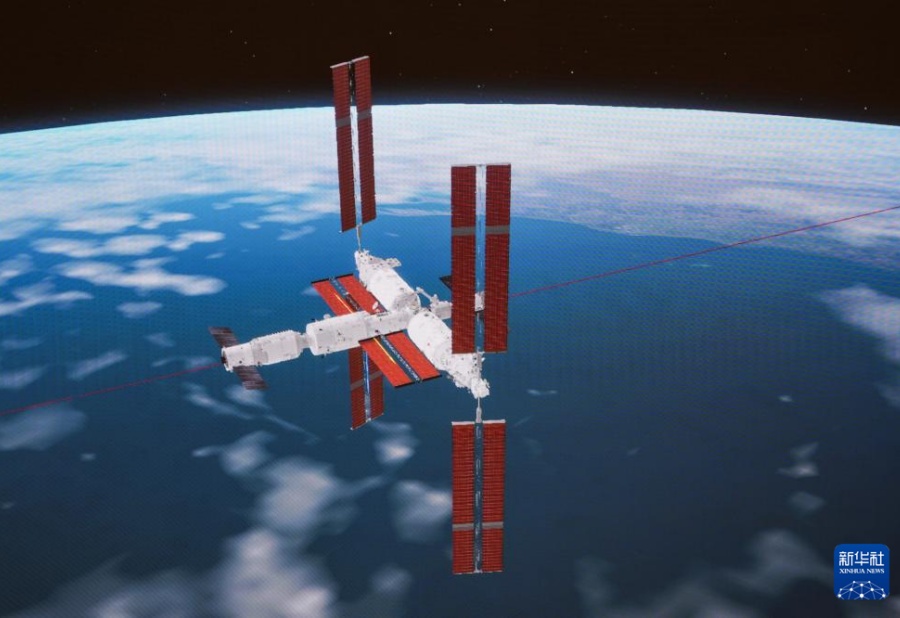 Cargueiro Tianzhou-10 conclui acoplamento com módulo Tianhe da estação espacial