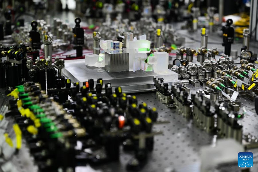Jiuzhang 4.0: cientistas chineses estabelecem novo recorde mundial em computação quântica