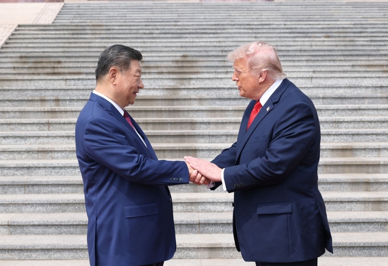 Xi Jinping realiza cerimônia de boas-vindas para Trump