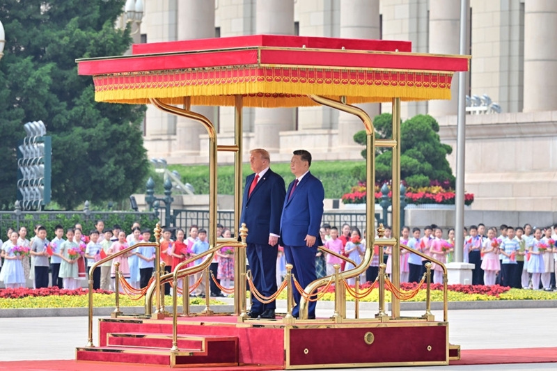 Xi Jinping realiza cerimônia de boas-vindas para Trump
