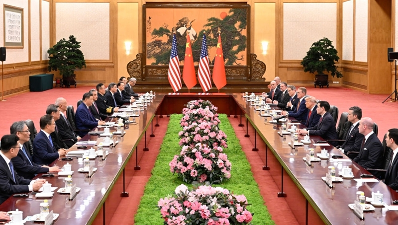 Xi Jinping mantém conversas com Trump em Beijing