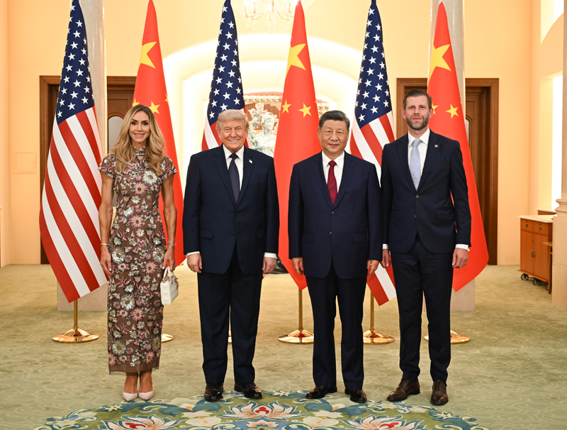 Xi Jinping realiza banquete de boas-vindas para Trump