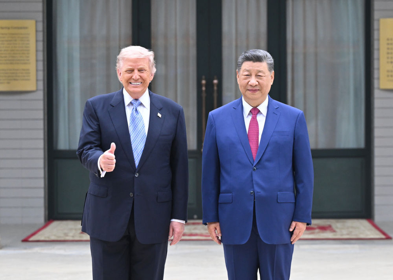 Xi Jinping e Trump realizam reunião privada em Beijing