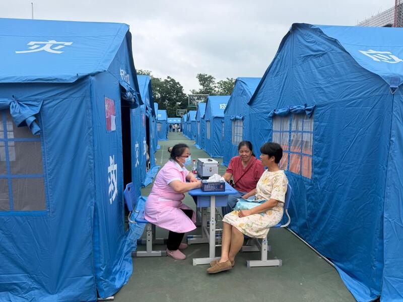 China envia suprimentos centrais de socorro em desastres para Guangxi