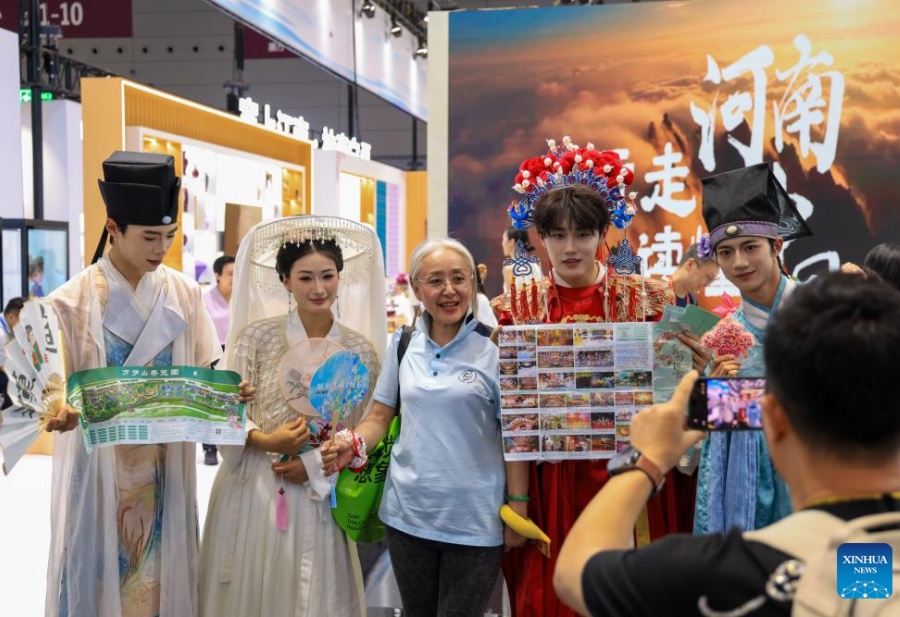 Feira Internacional das Indústrias Culturais da China é inaugurada em Shenzhen