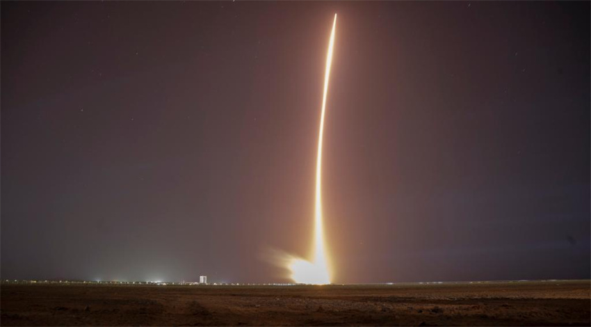China lança espaçonave tripulada Shenzhou-23