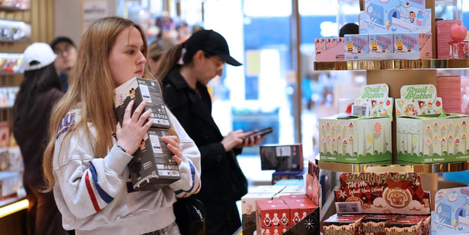 Cultura pop chinesa conquista Europa e fortalece “soft power” do país As marcas culturais chinesas vêm conquistando cada vez mais fãs na Europa, atravessando fronteiras de diversas formas. 