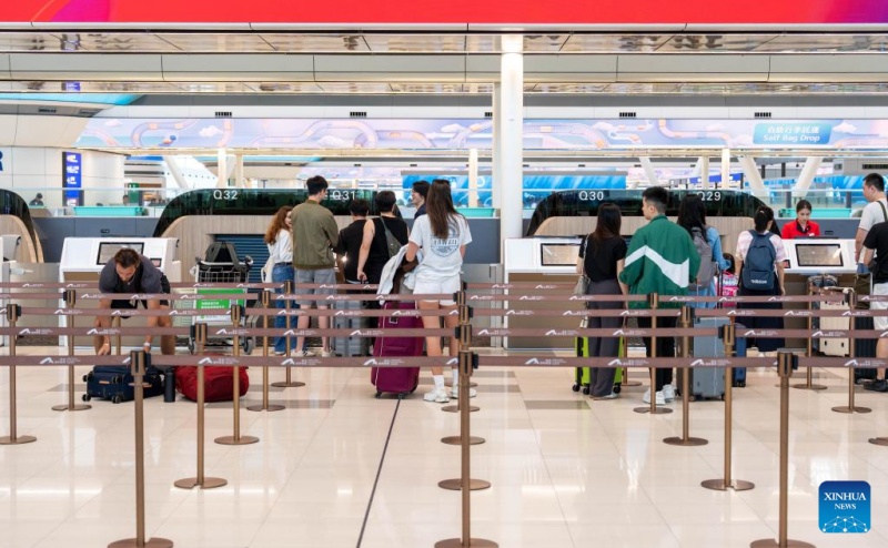Hong Kong inaugura Terminal 2 ampliado após modernização do aeroporto