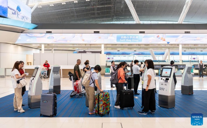 Hong Kong inaugura Terminal 2 ampliado após modernização do aeroporto