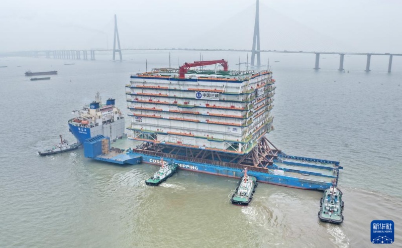Jiangsu: estação conversora offshore de ultra grande escala oficialmente enviada de Nantong