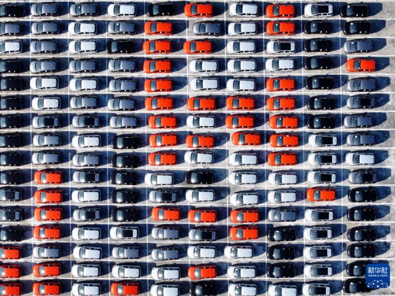 7.273 veículos elétricos partem de Nantong rumo à Europa