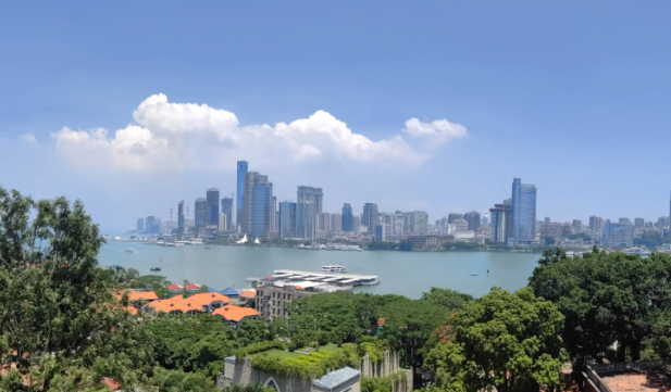 Brasil busca mais oportunidades na China por meio de XiamenFoi inaugurado na última quinta-feira o escritório da Agência Brasileira de Promoção de Exportações e Investimentos (Apex-Brasil) em Xiamen, no sudeste da China. 