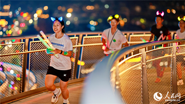 Corrida noturna de verão se populariza em Jiangxi, leste da China