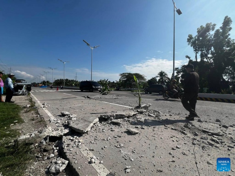 Oito mortos após forte terremoto no sul das Filipinas