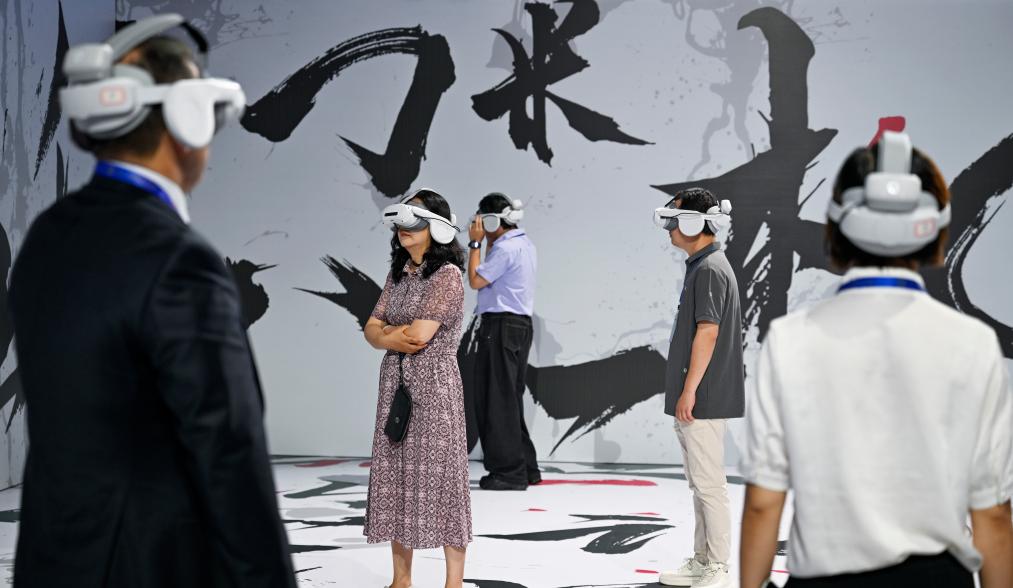 Atores gerados por IA na China levantam preocupações sobre direitos dos artistas e a segurança de seus empregosO crescente uso de atores gerados por IA e artistas replicados digitalmente na China está gerando preocupações sobre os direitos dos artistas.