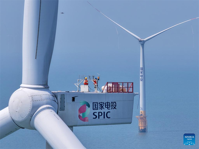 Manutenção em andamento em parque eólico offshore em Jiangsu visa garantir fornecimento estável de energia
