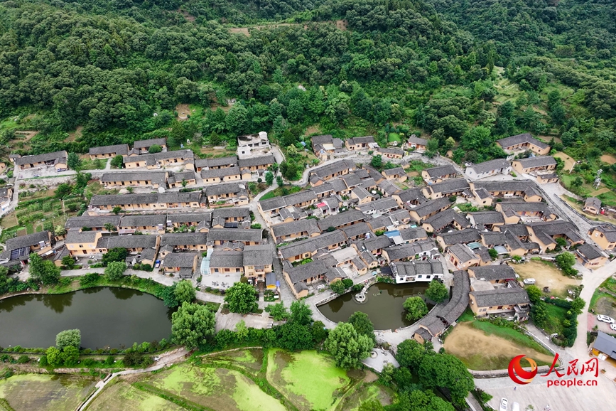 Vila ancestral de Henan, no centro da China, é repaginada