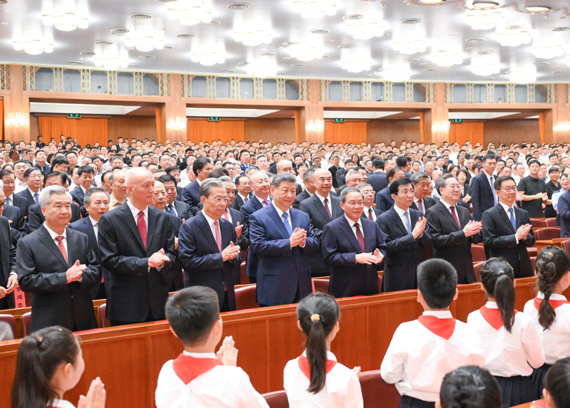 China realiza concerto para comemorar o 105º aniversário da fundação do Partido Comunista da China